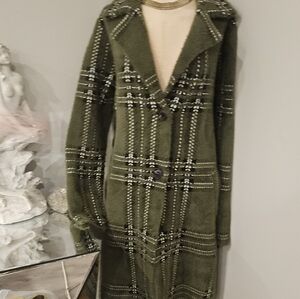 TAHARI WARM OLIVE PLAID SWEATER COAT